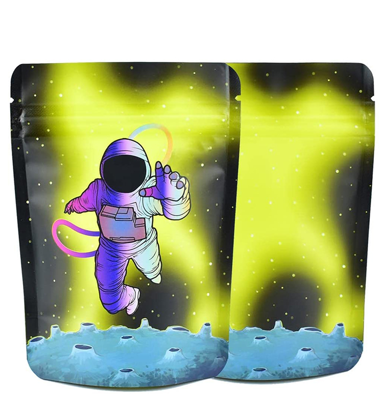 Custom Premium Recyclable Material Stand Up Pouch 3.5 Mylar Bags For Sauce Packaging