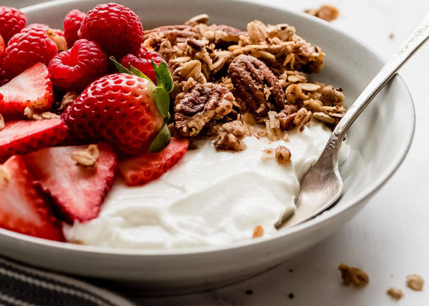 Window pouch with aluminum foil layer