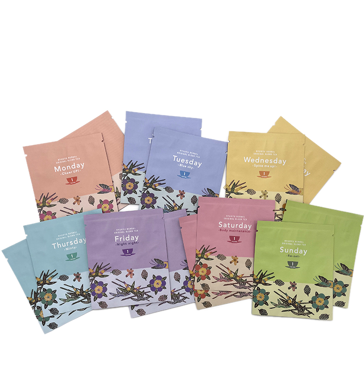 Moisture Proof Zipper Coffee Pouches Flat Bottom Coffee Bean Packaging Bags With Valve