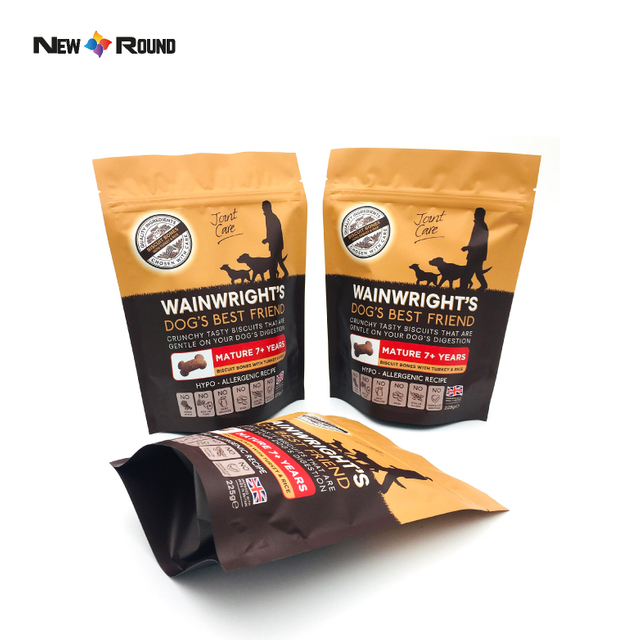 Pet Food Packaging Bag with Eco-Friendly Features And Custom Branding Options
