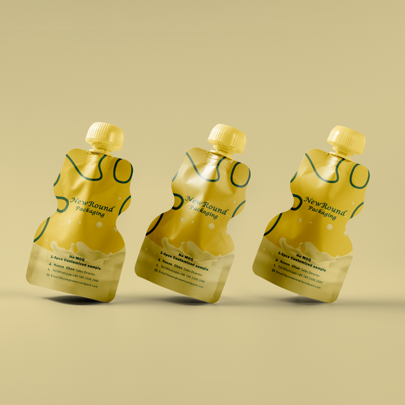 Spout with one-hand operation